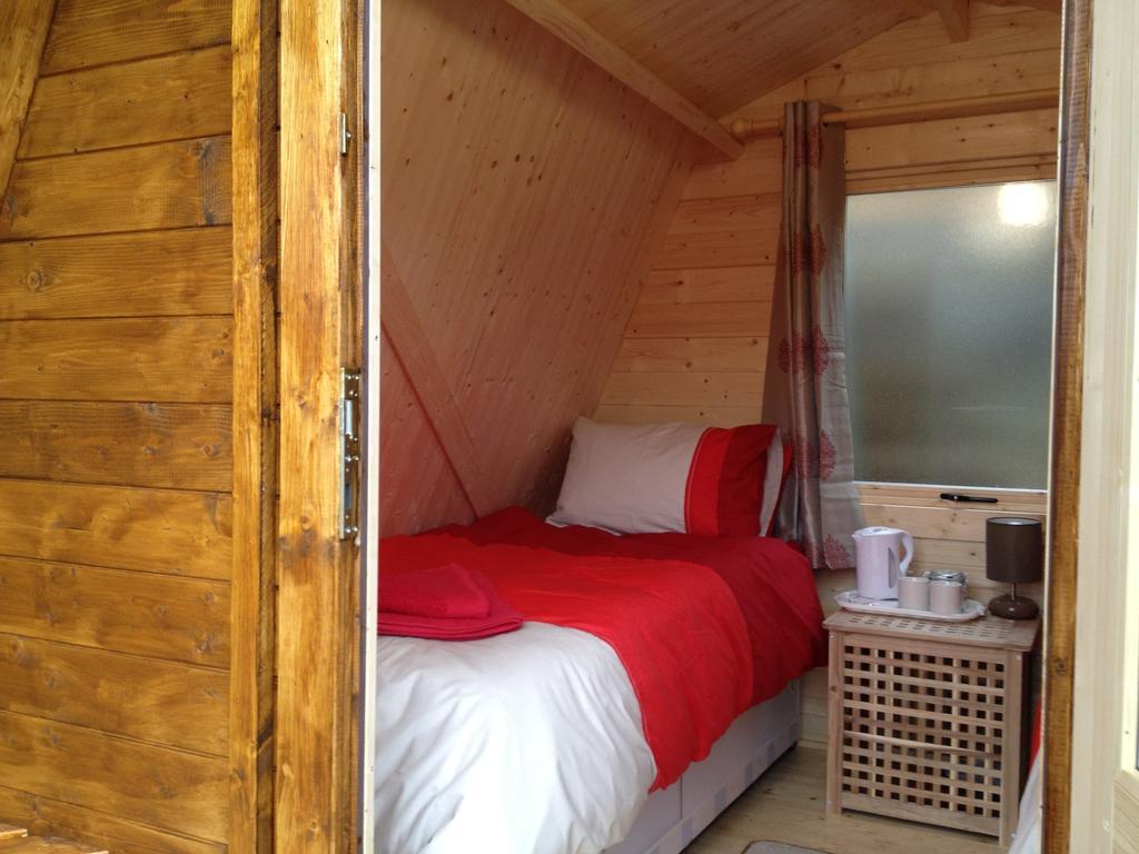 Bryn Dinas Camping Pods Ltd. Hotel Beddgelert Quarto foto